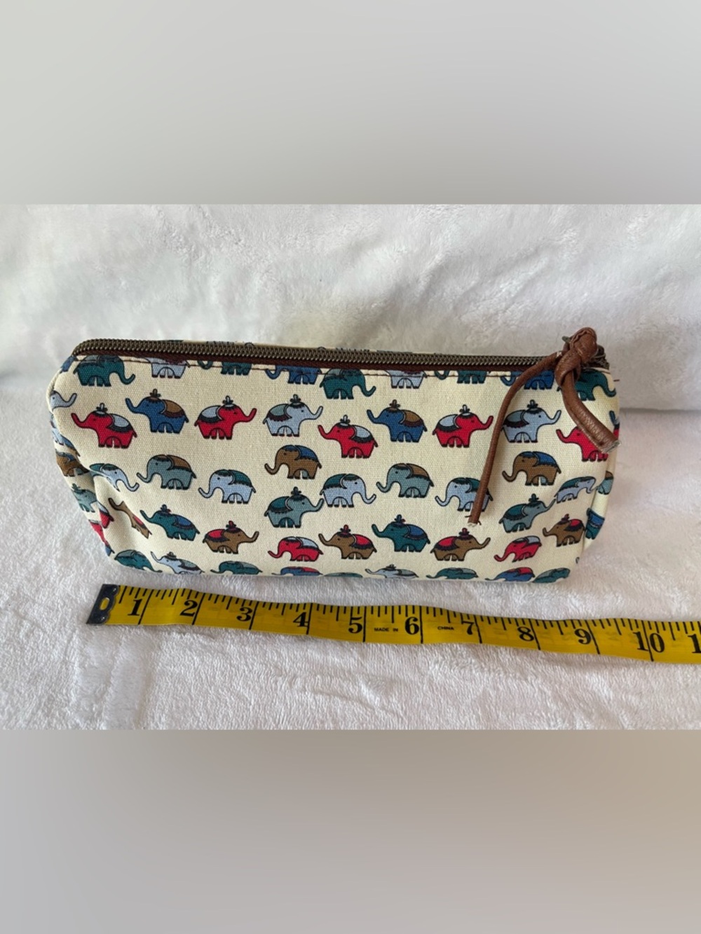 Cute elephant pouch, satchel makeup, trinket bag with zipper new - Picture 6 of 8